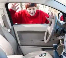 Safe Key Store Miami, FL 305-894-5988 - 19-Locked-keys-In-car